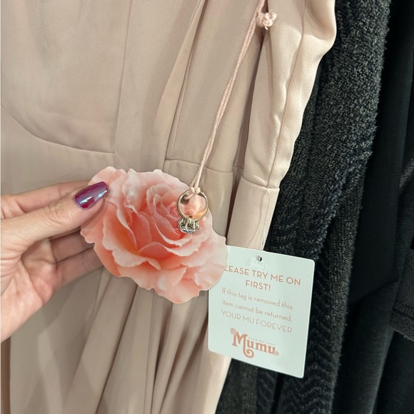 Jenn Maxi - Picture 4 of 5